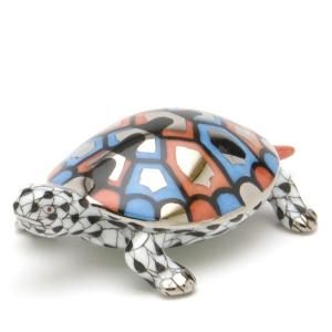 ヘレンド（HEREND） 猫(ミニ) 置物 グルーミングキャット 赤色の鱗模様