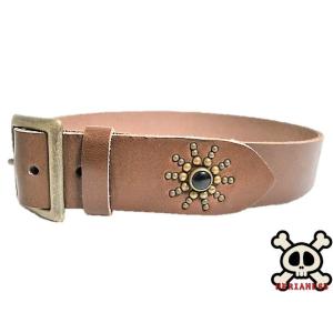 栃木レザー フラワー型 スタッズベルト チョコ アクアブルー