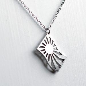 THINK JAPAN ) ネックレス / KYOKUZITSU-KI 旭日旗 ジャパン 日本 お