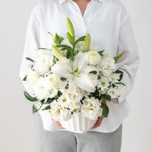 日比谷花壇公式 お供え 花 お供え用 アレンジ...の詳細画像4