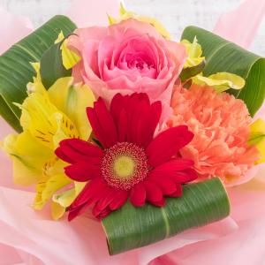 誕生日 花 そのまま飾れるブーケ「おまかせ カ...の詳細画像1