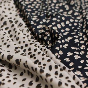 日本製 ポリエステル アンティークデシン レオパードプリント