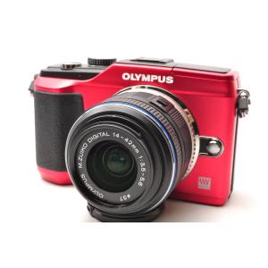 ★美品★PENTAX ミラーレス一眼 Q10 レンズキット レッド 赤　充電器 ☆美品☆PENTAX ミラーレス一眼 Q10 レンズキット レッド 赤 充電器