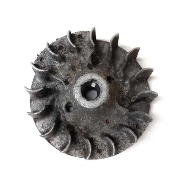 イセキ ゼノア 背負い式 草刈機 刈払い機 部品パーツ SZ265 フライホイール BK2650EZ