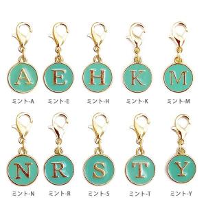 バッグチャーム 大人 かわいい チャーム イニ...の詳細画像3