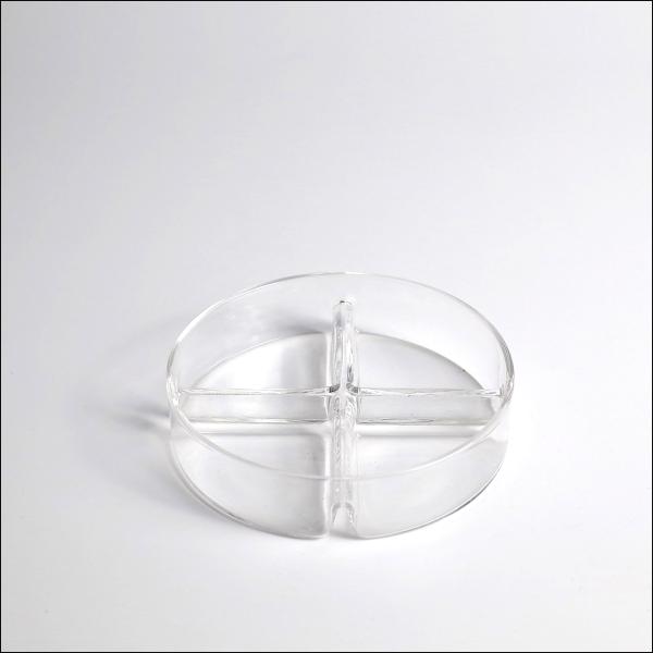 小泉硝子製作所　分画シャーレー　四分画