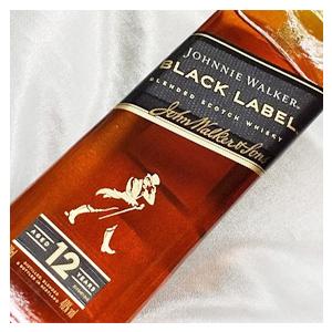 ジョニーウォーカー（JOHNNIE WALKER） 正規品 黒 ブラックラベル 12年