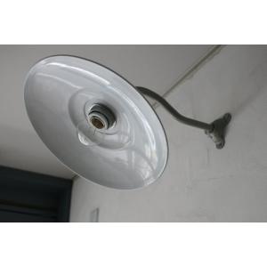 昭和レトロ照明 街灯 Bタイプ ホワイト・グレー 防雨型