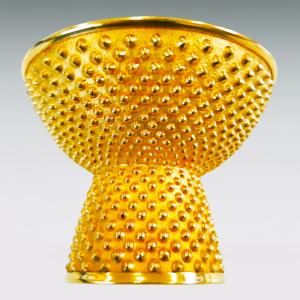 猪口 高台型 あられ文様|酒器 純金製 造幣局...の詳細画像1