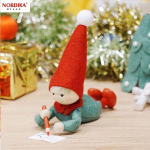 NORDIKA Nisse クリスマス人形 落書きをする男の子 Joy to the world 約110×110mm エストニア製 NRD120761の商品画像