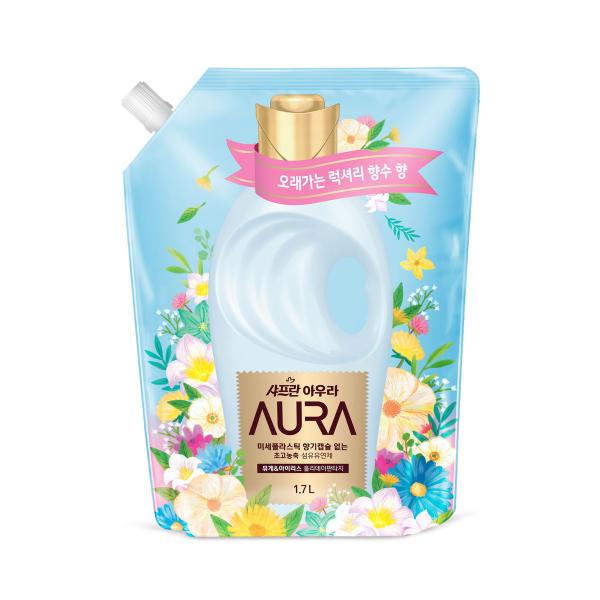 トイレタリージャパン サフロン AURA オーラ 柔軟剤 ホリデイファンタジー 詰替 1700ml