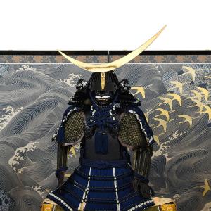 五月人形 鎧 1/3伊達政宗鎧飾 四曲鶴波屏風...の詳細画像2