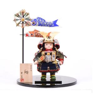 五月人形 木目込人形 桃太郎と家来 原孝洲 絹しけ屏風 : 人形の館石倉