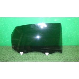 シルフィ DBA-TB17 右リアドアガラス   82300-3SB2A 中古