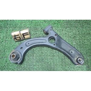 タント DBA-L375S 右フロントロアアーム   48068-B2040 中古