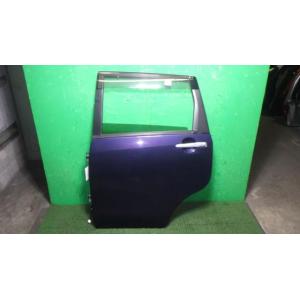 ムーヴ DBA-LA100S 左リアドア B70   67004-B2170 中古