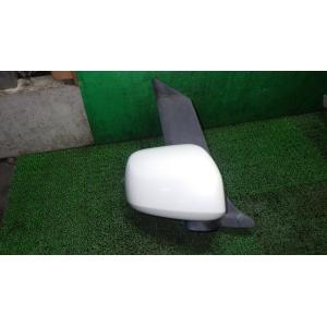 タントエグゼ DBA-L455S 右サイドミラー W24   87910-B2B20 中古