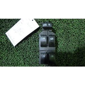 ハイゼットアトレ ABA-S321G パワーウインドウスイッチ   84820-B5050 中古