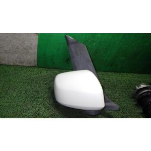 タントエグゼ DBA-L455S 右サイドミラー W24   87910-B2B20 中古