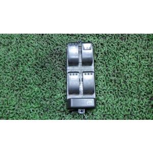 タントエグゼ DBA-L455S パワーウインドウスイッチ   84820-B2350 中古