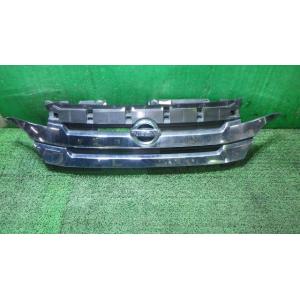 デイズ DBA-B21W ラジエータグリル   62300-6A04D 中古