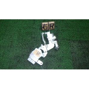 ハイゼットアトレ TA-S320G 右スライドドアロックソレノイド   69330-B5020 中古