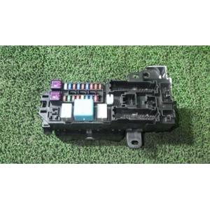 ムーヴコンテ DBA-L575S ヒューズボックス  89221-B2051 82600-B2060...