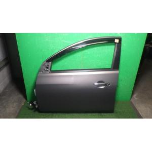 ラティオ DBA-N17 左フロントドア KAC   H010A-3BGAA 中古