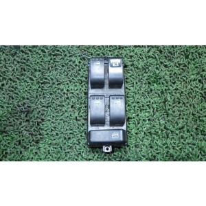 ルクラ DBA-L455F パワーウインドウスイッチ   84820-B2350 中古