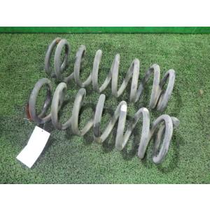 エルグランド UA-E51 リアスプリングセット 2Y4