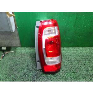 ルクラ DBA-L455F 右テールランプ ICHIKO D093 中古