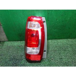 ルクラ DBA-L455F 左テールランプ ICHIKO D093 中古