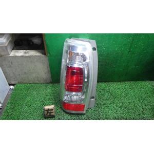ルクラ DBA-L455F 左テールランプ ICHIKO D094 81560-B2350 中古
