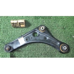 ｅＫワゴン DBA-B11W 左フロントロアアーム   4013A495 中古