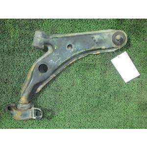 プレオ GD-RV1 右フロントロアアーム 821  中古