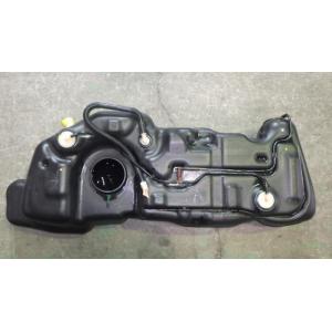 ブルーバードシルフィ DBA-KG11 フューエルタンク   17202-CW20A 中古