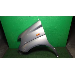 エルグランド UA-E51 左フロントフェンダー KX6   63101-WL000 中古