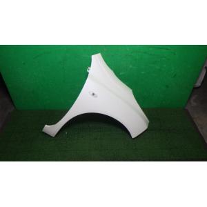 マーチ DBA-YK12 右フロントフェンダー QX1   63100-AX035 中古