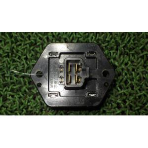 マーチ DBA-YK12 ヒーターレジスター   27150-AX005 中古