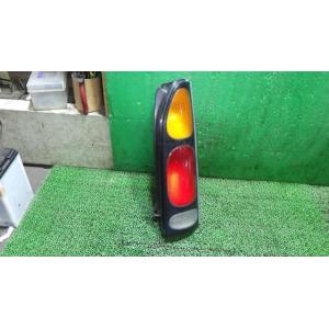 ハイゼットアトレ GF-S230G 右テールランプ  KOITO  81550-97505 中古