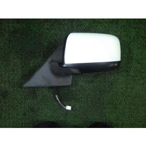 セレナ DBA-NC26 左サイドミラー QM1  中古