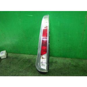 セレナ DBA-NC26 左テールランプ QM1 コイト 220-23096中古