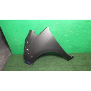 ムーヴ DBA-LA100S 左フロントフェンダー G52   53812-B2290 中古