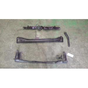 ムーヴ DBA-L175S ラジエータコアサポート   53205-B2120 中古