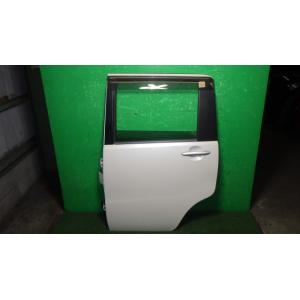 タントエグゼ DBA-L455S 左リアドア W24   67004-B2160 中古
