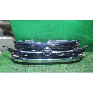 デイズ DBA-B21W ラジエータグリル   62300-6A04D 中古