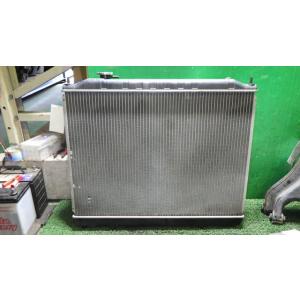 エルグランド CBA-ME51 ラジエータ   21460-WL70A 中古