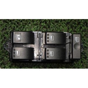 ウェイク DBA-LA700S パワーウインドウスイッチ   84820-B2440 中古