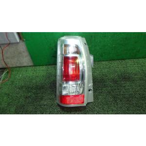 タントエグゼ DBA-L455S 左テールランプ ICHIKO D094 中古