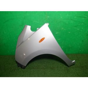 ムーヴ DBA-LA100S 左フロントフェンダー S28   53812-B2280 中古